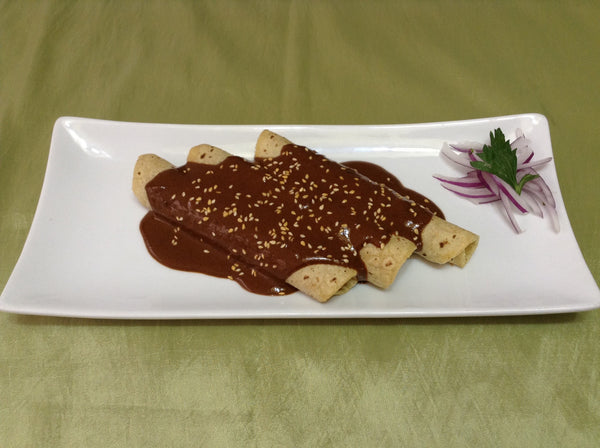 ENCHILADAS DE QUESO CON MOLE